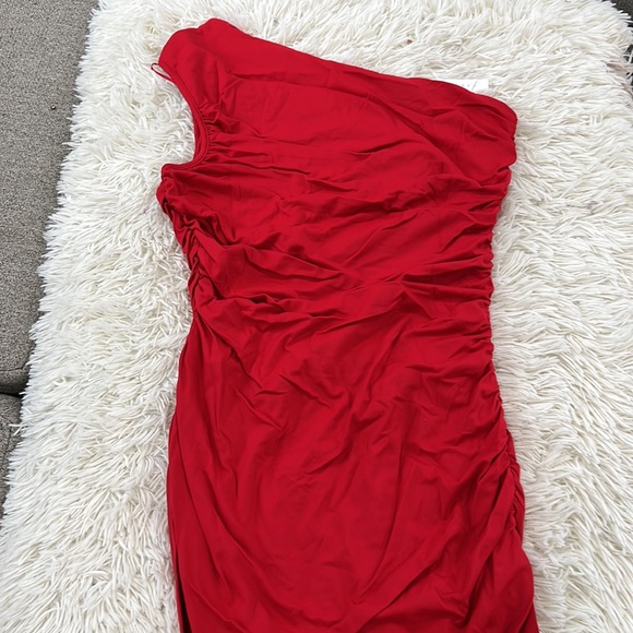 Susana Monaco One Shoulder Dress in Perfect Red - Picture 8 of 9